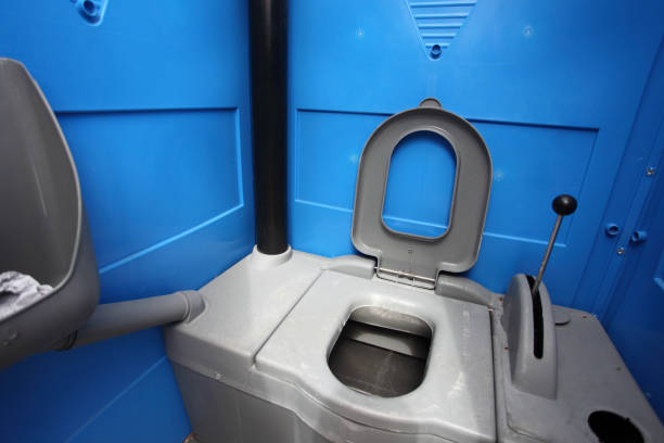 Portable Toilet Options We Offer in Bay Pines, FL